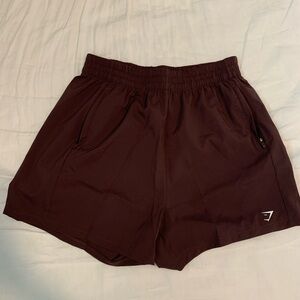 Gymshark Woven Pocket Shorts in Maroon